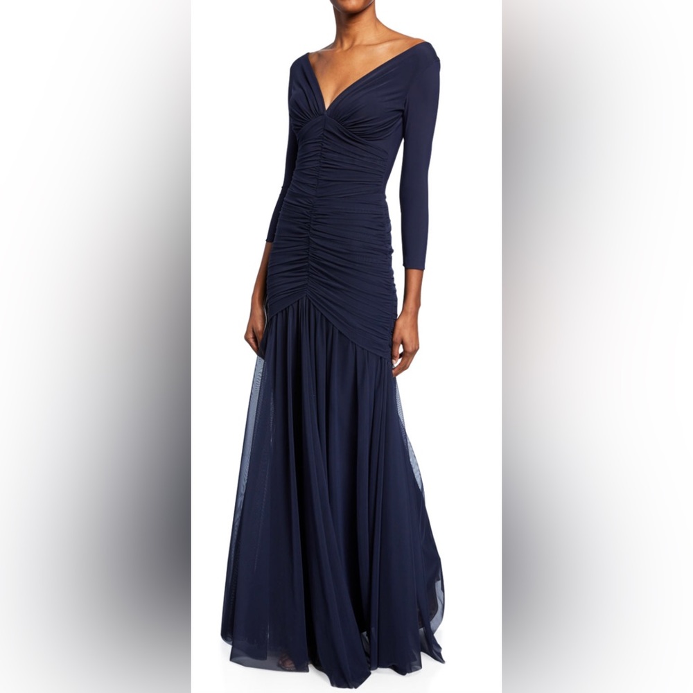 Chiara Boni La Petite Robe Dikta V-Neck Shirred Evening Gown.